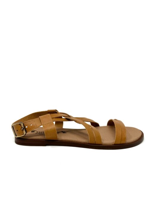 Naomi Sandal in Camel from Novacas