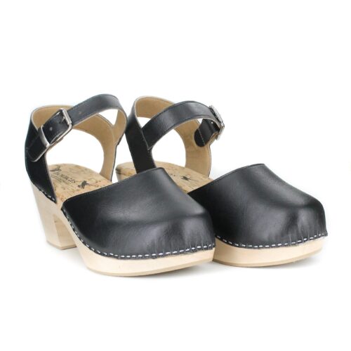 Pepper Clog in Smooth Black from Novacas - Image 4