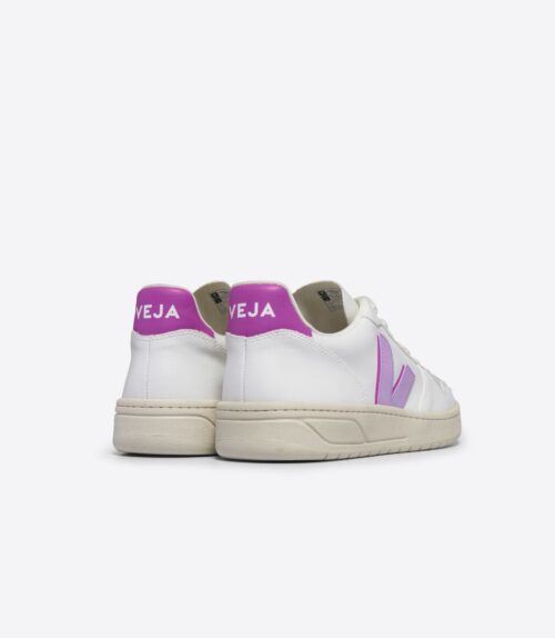 Women's V-10 in Orchid Ultraviolet from Veja - Image 3